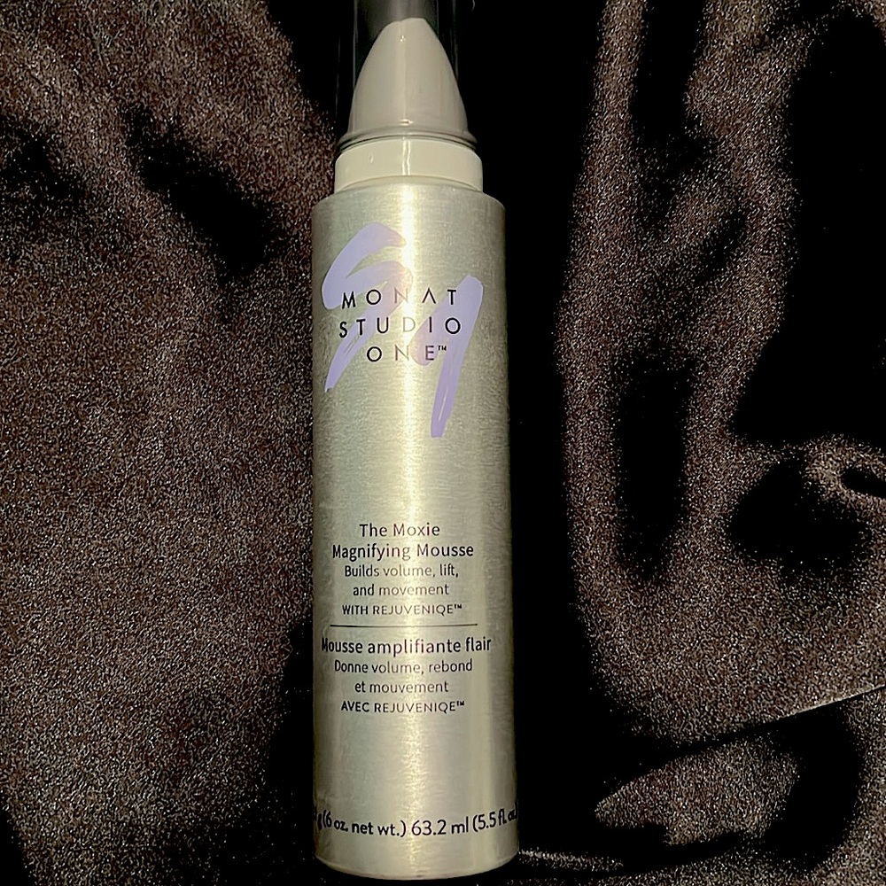 Monat The Moxie Magnifying Mousse NEW